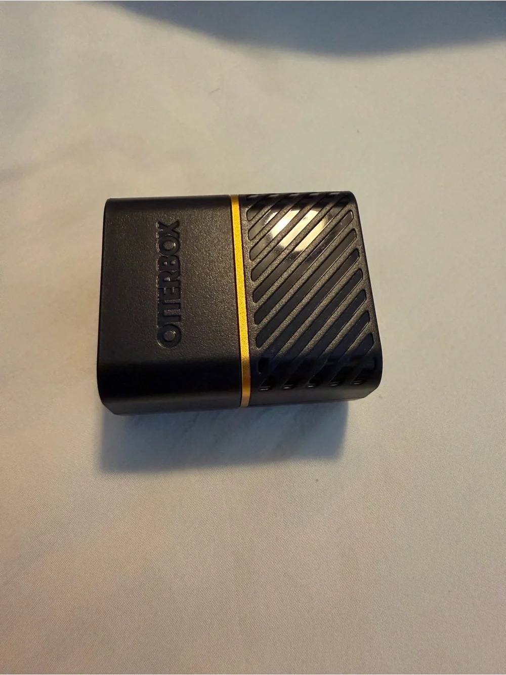 OtterBox USB-C Fast Charge Wall Charger 20W - Black